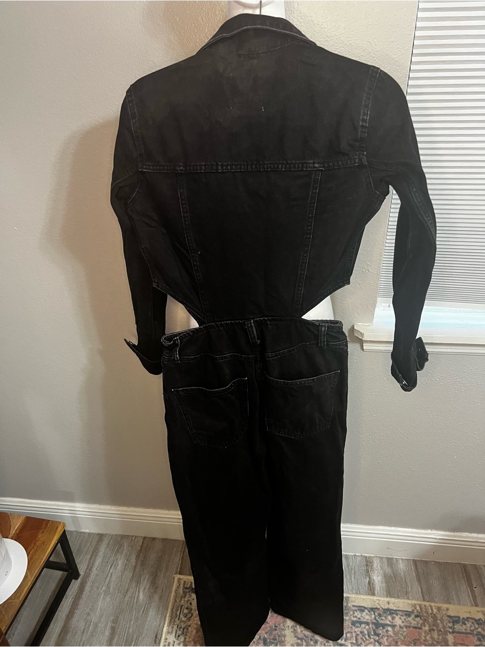 Zara Small Black Denim Jumpsuit Waist Cutouts Long Sleeve Classic Womens
Jean - Picture 14 of 16